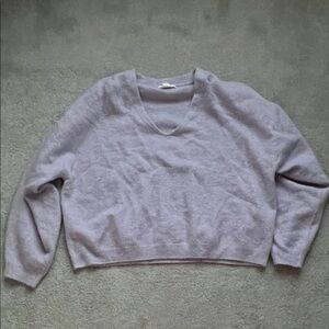 H&M Light Purple V-Neck Sweater